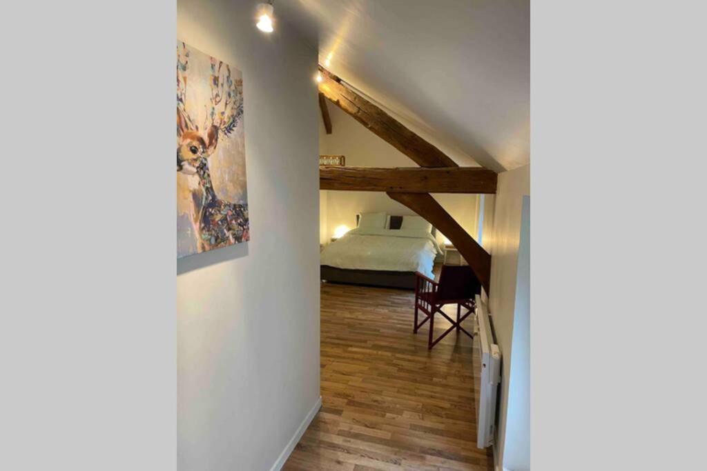 « Au 33 » Apartment Charleville-Mezieres Luaran gambar