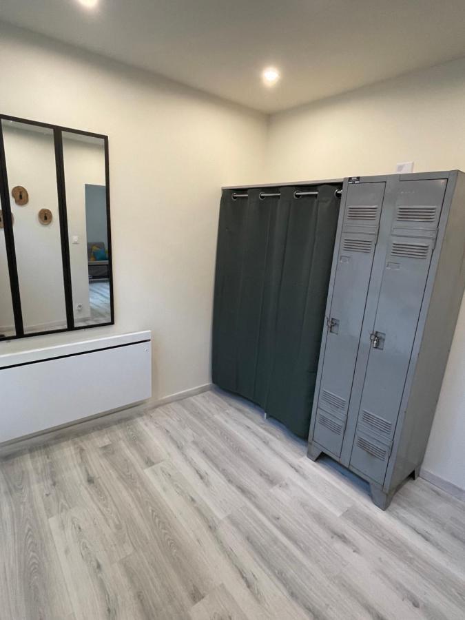 « Au 33 » Apartment Charleville-Mezieres Luaran gambar